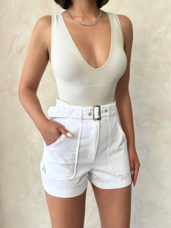 Kemer detaylı gabardin şort beyaz s25289 - Görsel 6