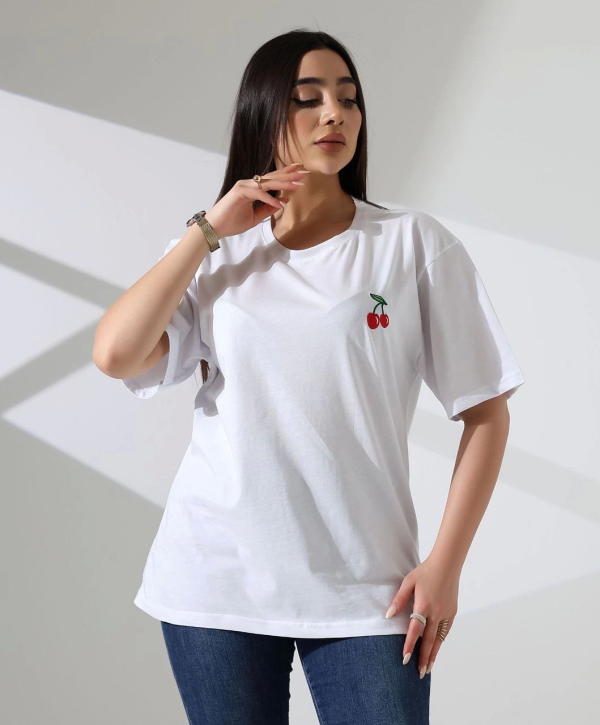 Kiraz işlemeli tişört - Görsel 2