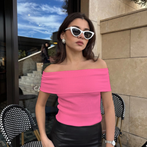 Madonna yaka sıfır kol bluz pembe